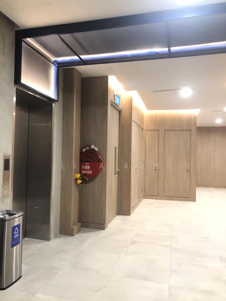 Lebond, 7 Harvey Road, 1,066 sqft, Light Industrial (B1) For Rent, by Lisa Koh, 500215119 - Passenger Lift - CommercialGuru.com.sg