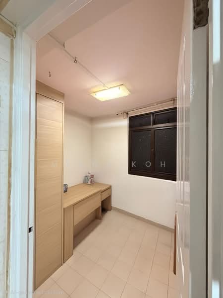 16 Telok Blangah Crescent, 16 Telok Blangah Crescent, 2 Bedrooms, 818 sqft, HDB Flat For Sale, by Minna Koh, 500215134 - Study - PropertyGuru.com.sg