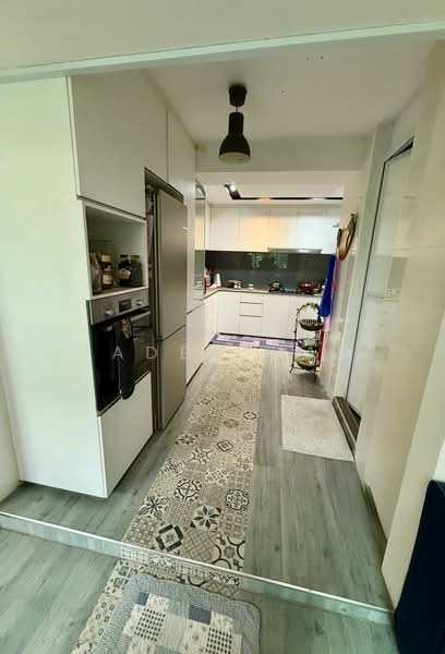144 Petir Road, 144 Petir Road, 4 Bedrooms, 1,572 sqft, HDB Flat For Sale, by Jade Chan, 500215145 - Kitchen - PropertyGuru.com.sg