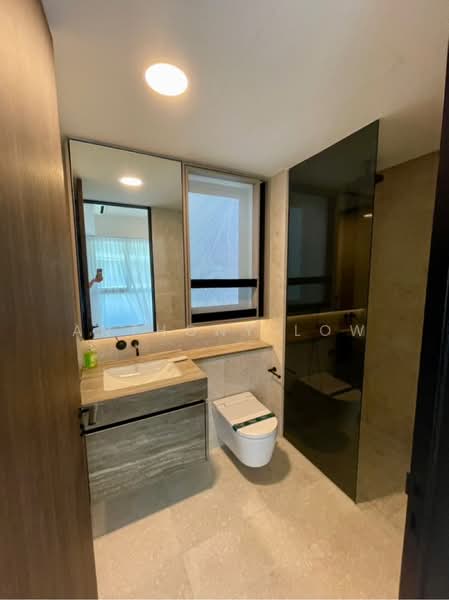 The Reef at King's Dock, 2 Harbourfront Avenue, 1 Bedroom, 484 sqft, Condominium For Sale, by Anthony Low, 500215153 - PropertyGuru.com.sg
