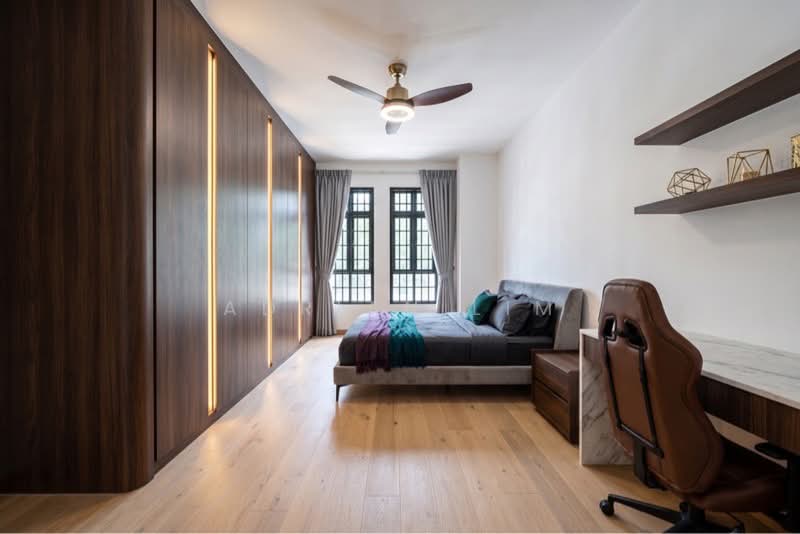 Stratton Park, , 4 Bedrooms, 2,573 sqft, Corner Terrace For Rent, by Adrian Lim, 500215157 - PropertyGuru.com.sg