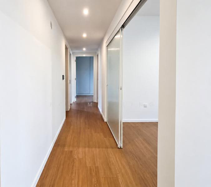 Heron Bay, Upper Serangoon View, Hougang / Punggol / Sengkang, 4 Bedrooms, 1,281 sqft, Executive Condominium For Rent, by Foo Mei Ling, 500215190 - Corridor - PropertyGuru.com.sg