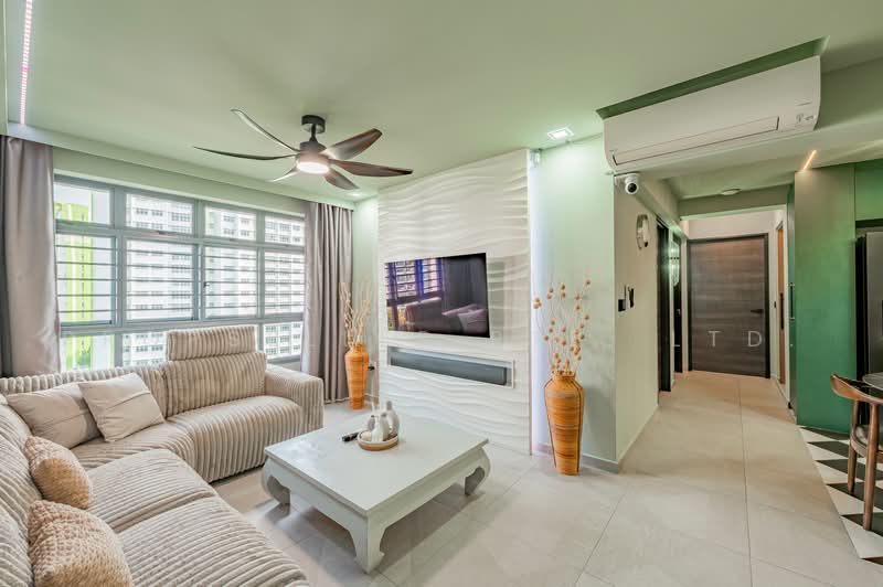 621B Tampines Street 61, 621B Tampines Street 61, 3 Bedrooms, 1,001 sqft, HDB Flat For Sale, by Aileen Chew, 500215192 - Living Room - PropertyGuru.com.sg