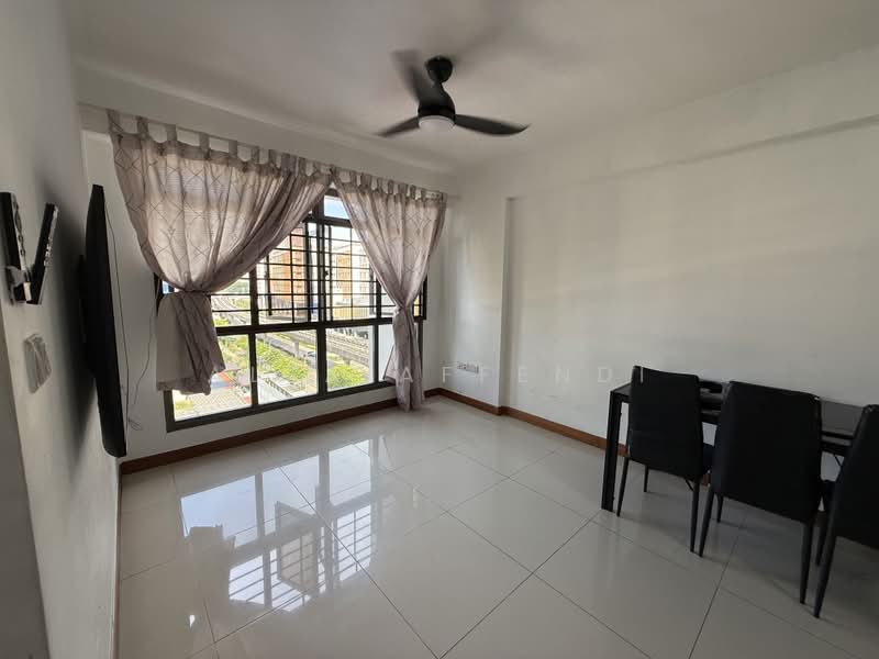 334C Anchorvale Crescent, 334C Anchorvale Crescent, 2 Bedrooms, 721 sqft, HDB Flat For Sale, by Alfa Affendi, 500215202 - Living Room - PropertyGuru.com.sg