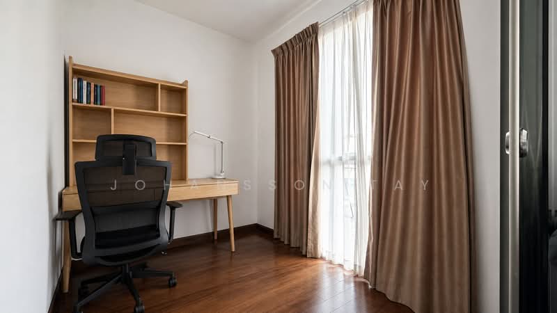 Suites at Orchard, 38 Handy Road, 2 Bedrooms, 732 sqft, Condominium For Sale, by Johansson Tay, 500215206 - Study - PropertyGuru.com.sg