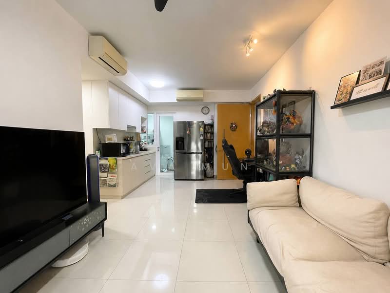 Waterview, 95 Tampines Avenue 1, 2 Bedrooms, 786 sqft, Condominium For Sale, by Ava Mun, 500215208 - Living Room - PropertyGuru.com.sg