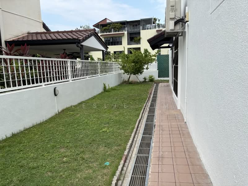 A House Of Immense Charm And Causual Elegance, Minaret Walk , Jalan Kathi, 5 Bedrooms, 3,200 sqft, Corner Terrace For Sale, by Leslie Lim, 500215210 - Exterior - PropertyGuru.com.sg