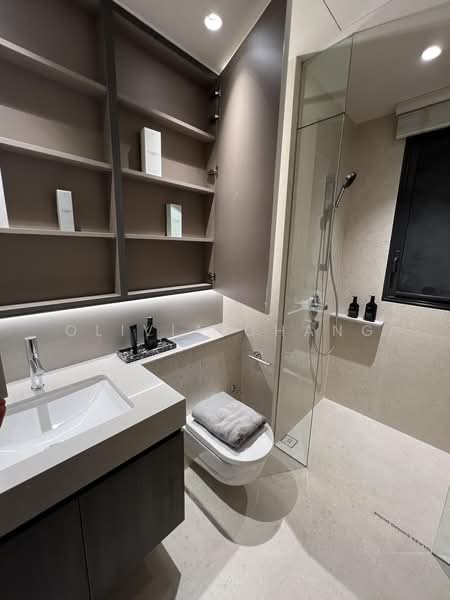 Hudson Place Residences, Buona Vista / West Coast / Clementi New Town, 3 Bedrooms, 1,055 sqft, Condominium For Sale, by Olivia Chang, 500215213 - Bathroom - PropertyGuru.com.sg