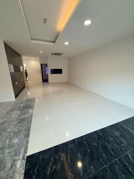 Joo Chiat Road 2nd Storey Shophouse, Joo Chiat Road, 1,100 sqft, Shop / Shophouse For Rent, by Joshua Tech, 500215220 - Interior - CommercialGuru.com.sg