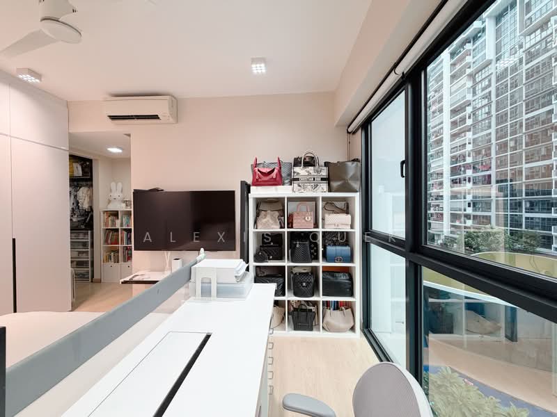 Riverparc Residence, 98 Punggol Drive, 3 Bedrooms, 1,076 sqft, Executive Condominium For Sale, by Alexis Quek, 500215229 - Interior - PropertyGuru.com.sg