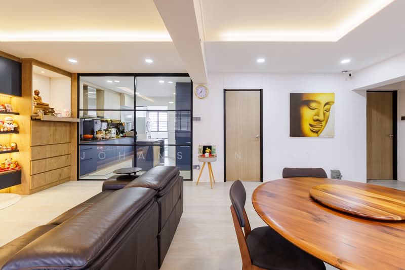 408 Woodlands Street 41, 408 Woodlands Street 41, 3 Bedrooms, 1,141 sqft, HDB Flat For Sale, by Johansson Tay, 500215238 - Living Room - PropertyGuru.com.sg