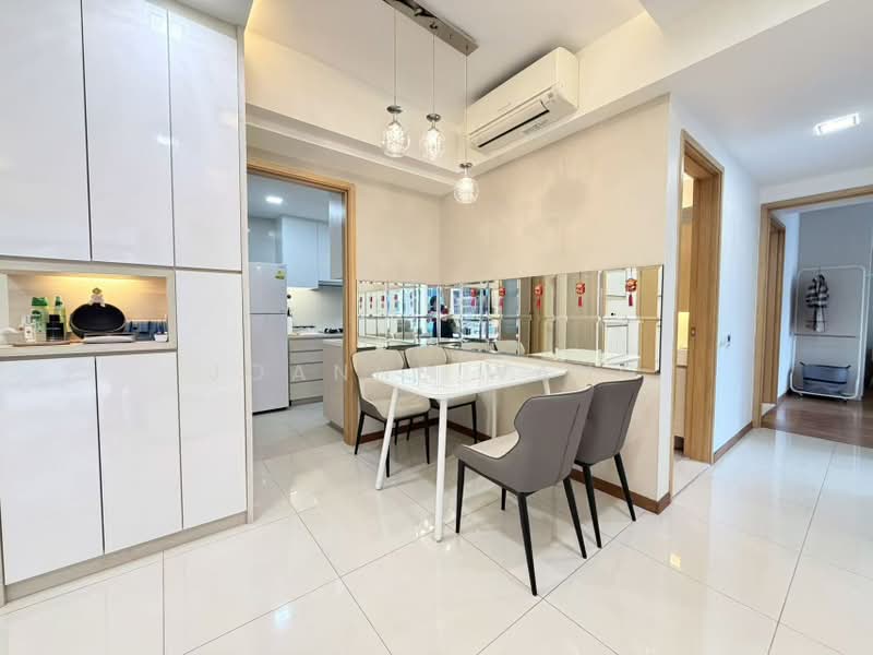 The Tampines Trilliant, 25 Tampines Central 7, 3 Bedrooms, 872 sqft, Executive Condominium For Rent, by Joanne Wang, 500215239 - Kitchen - PropertyGuru.com.sg