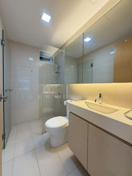 The Tampines Trilliant, 25 Tampines Central 7, 3 Bedrooms, 872 sqft, Executive Condominium For Rent, by Joanne Wang, 500215239 - Bathroom - PropertyGuru.com.sg