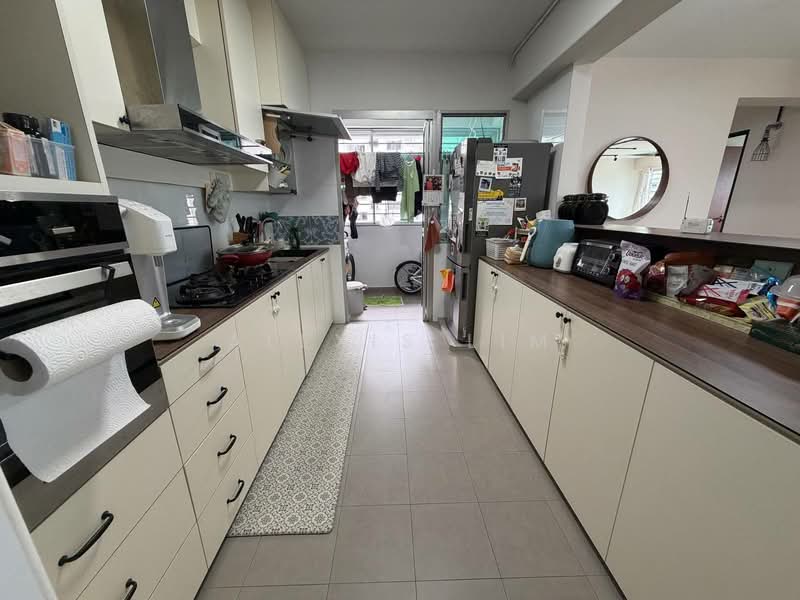 890A Woodlands Drive 50, 890A Woodlands Drive 50, 3 Bedrooms, 1,216 sqft, HDB Flat For Sale, by Alexis Lim, 500215259 - Kitchen - PropertyGuru.com.sg