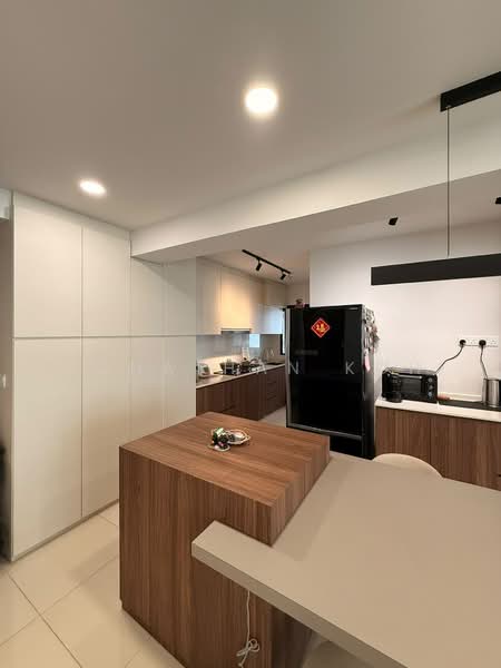 420C Northshore Drive, 420C Northshore Drive, 3 Bedrooms, 1,012 sqft, HDB Flat For Sale, by Jonathan Koh, 500215260 - Kitchen - PropertyGuru.com.sg