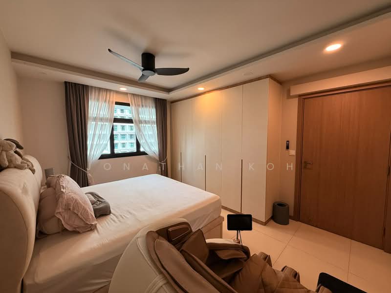 420C Northshore Drive, 420C Northshore Drive, 3 Bedrooms, 1,012 sqft, HDB Flat For Sale, by Jonathan Koh, 500215260 - Bedroom - PropertyGuru.com.sg
