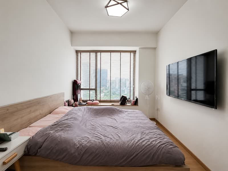 Adria, 12 Derbyshire Road, 2 Bedrooms, 689 sqft, Condominium For Sale, by Sharon Tan, 500215272 - Master Bedroom - PropertyGuru.com.sg
