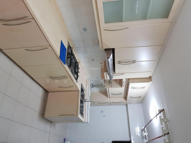 588B Montreal Drive, 588B Montreal Drive, 4 Bedrooms, 1,345 sqft, HDB Flat For Rent, by Branson Toh, 500215273 - Kitchen - PropertyGuru.com.sg