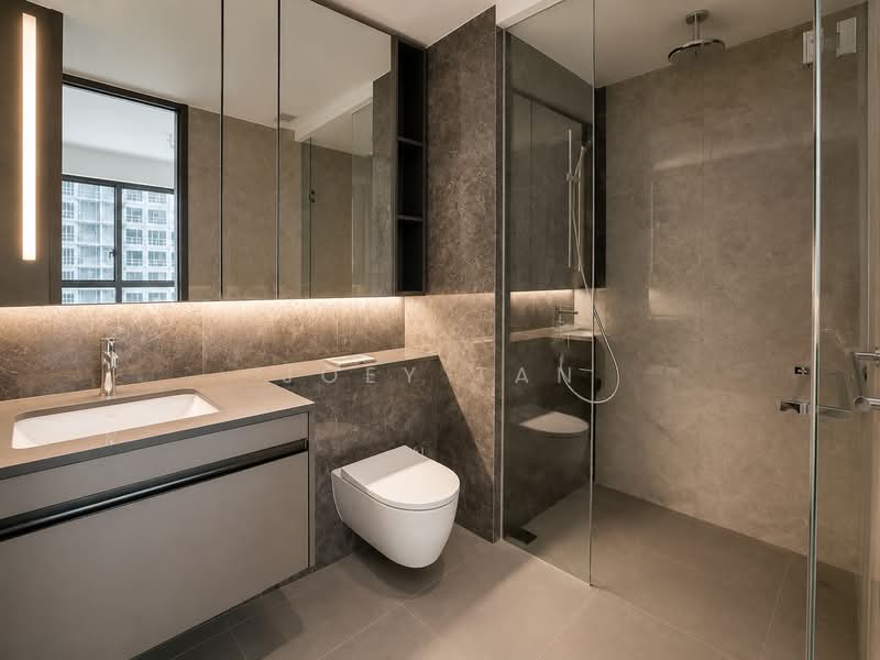Tembusu Grand, 98 Jalan Tembusu, East Coast / Marine Parade, 2 Bedrooms, 667 sqft, Condominium For Sale, by Joey Tan, 500215274 - Bathroom - PropertyGuru.com.sg