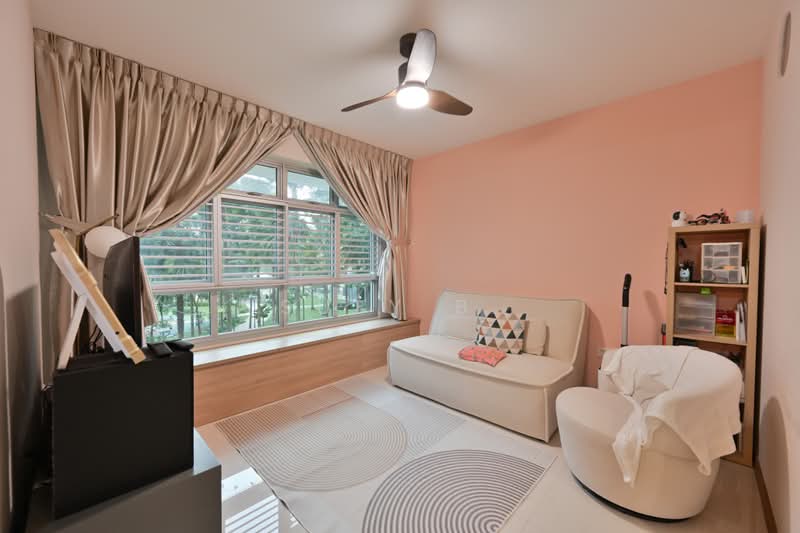 101A Canberra Street, 101A Canberra Street, 3 Bedrooms, 1,001 sqft, HDB Flat For Sale, by Sufy B., 500215279 - Living Room - PropertyGuru.com.sg