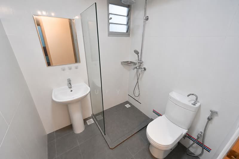 101A Canberra Street, 101A Canberra Street, 3 Bedrooms, 1,001 sqft, HDB Flat For Sale, by Sufy B., 500215279 - Common Bathroom - PropertyGuru.com.sg