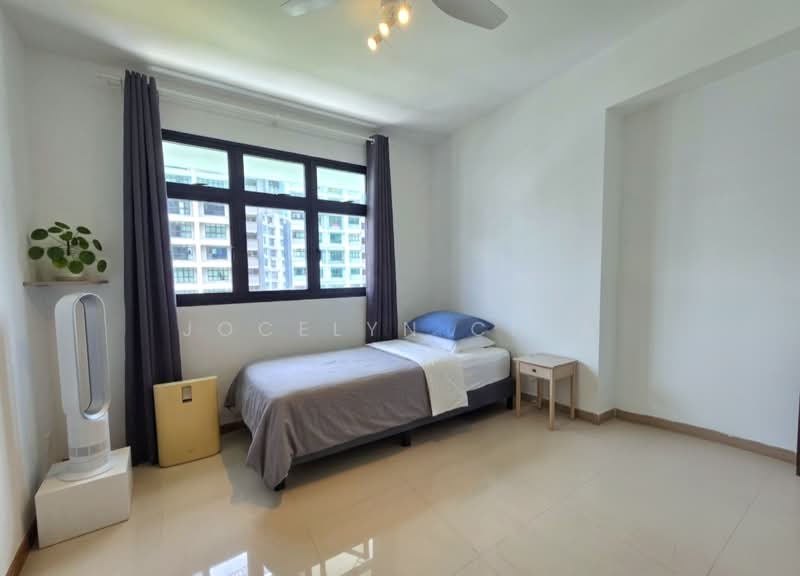 420C Northshore Drive, 420C Northshore Drive, 3 Bedrooms, 1,022 sqft, HDB Flat For Sale, by Jocelyn Chia, 500215284 - Bedroom - PropertyGuru.com.sg