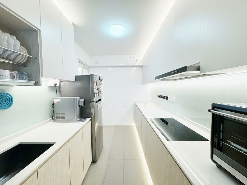222A Bedok North Drive, 222A Bedok North Drive, 3 Bedrooms, 990 sqft, HDB Flat For Sale, by Lewis Ho, 500215289 - Kitchen - PropertyGuru.com.sg