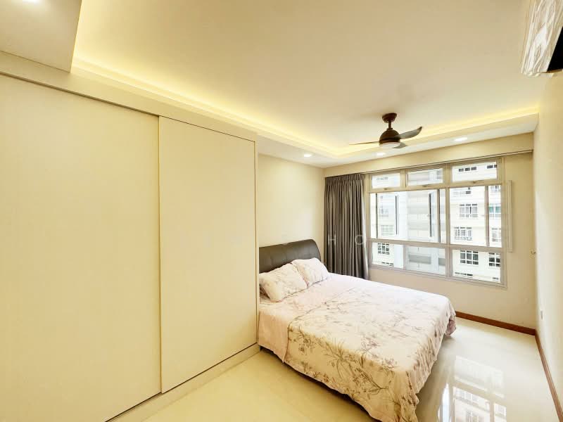 222A Bedok North Drive, 222A Bedok North Drive, 3 Bedrooms, 990 sqft, HDB Flat For Sale, by Lewis Ho, 500215289 - Bedroom - PropertyGuru.com.sg