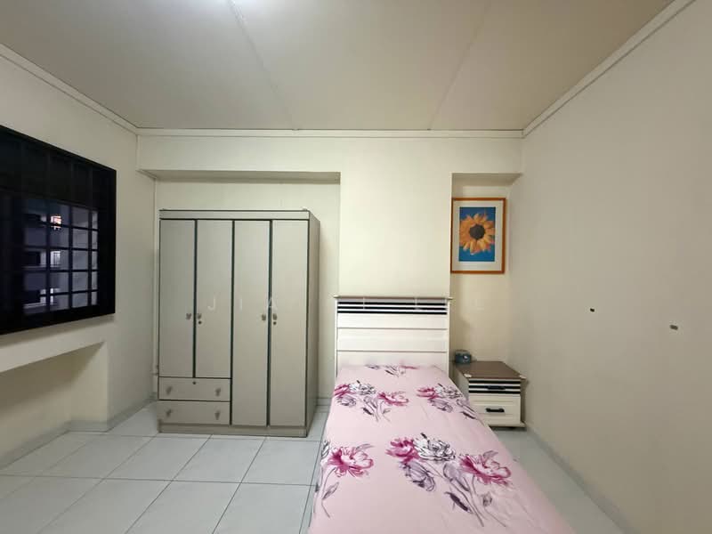 776 Woodlands Crescent, 776 Woodlands Crescent, Room Rental, 150 sqft, HDB Flat For Rent, by Jia Qi Lee, 500215304 - Bedroom - PropertyGuru.com.sg
