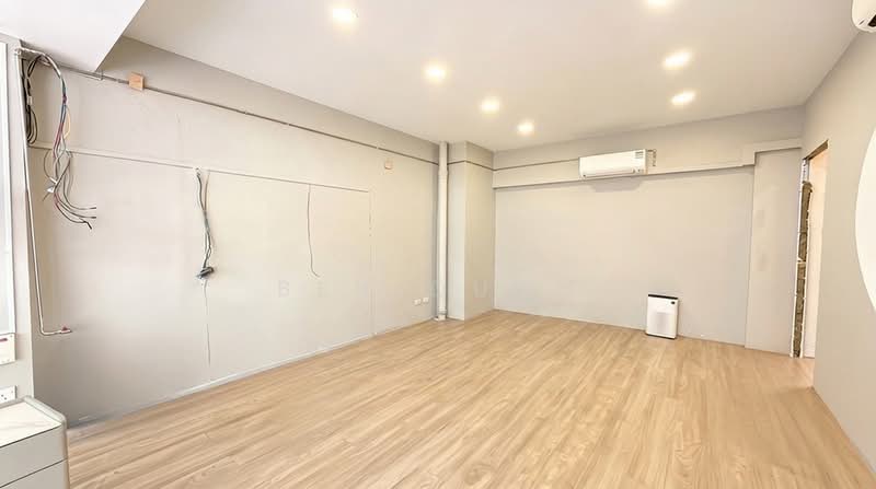 152 serangoon north avenue 1, 152 Serangoon North Avenue 1, 650 sqft, Shop / Shophouse For Rent, by Ben Quah, 500215311 - Interior - CommercialGuru.com.sg