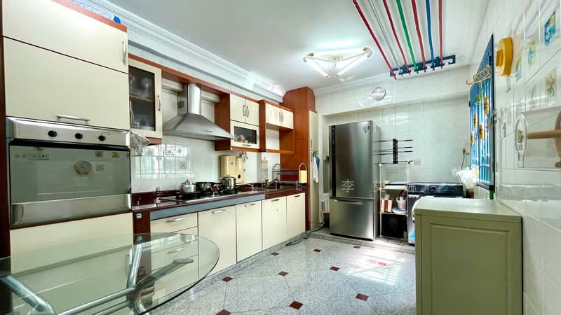 Nicely Renovated HDB near Coral Edge LRT (Punggol), , 3 Bedrooms, 1,184 sqft, HDB Flat For Rent, by Aina Lie 李艾娜, 500215312 - Kitchen - PropertyGuru.com.sg