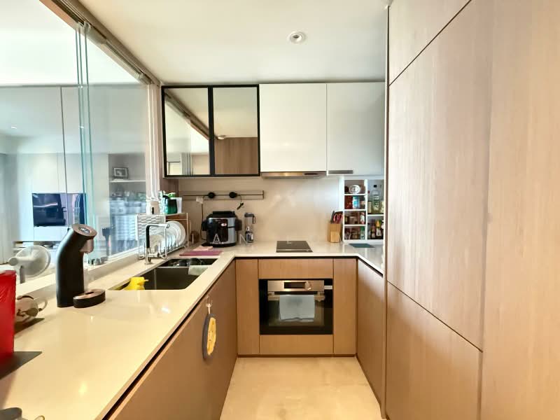 The Atelier, 2 Makeway Avenue, Orchard / River Valley, 2 Bedrooms, 915 sqft, Condominium For Sale, by Ian Low, 500215314 - Kitchen - PropertyGuru.com.sg