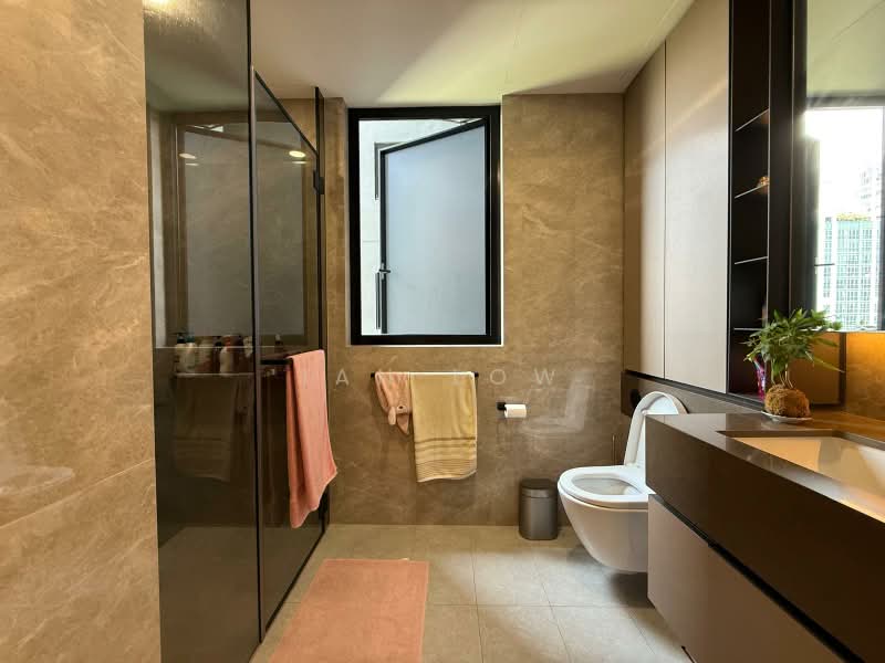 The Atelier, 2 Makeway Avenue, Orchard / River Valley, 2 Bedrooms, 915 sqft, Condominium For Sale, by Ian Low, 500215314 - Bathroom - PropertyGuru.com.sg