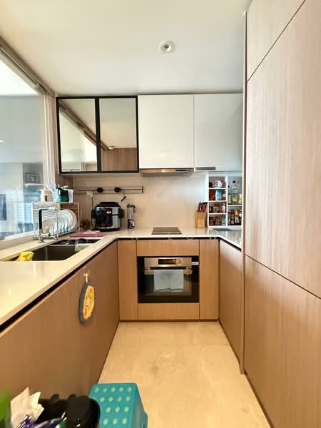 The Atelier, 2 Makeway Avenue, Orchard / River Valley, 2 Bedrooms, 915 sqft, Condominium For Sale, by Ian Low, 500215314 - Kitchen - PropertyGuru.com.sg