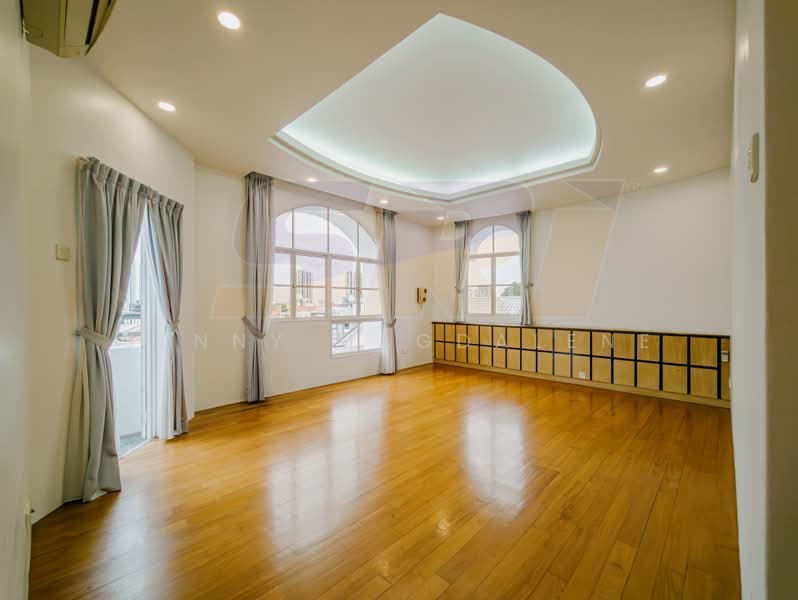 Huge Multi-generational Freehold Home @ East Coast Hill, , 5 Bedrooms, 11,000 sqft, Semi-Detached House For Sale, by Jenny Magdalene, 500215319 - Interior - PropertyGuru.com.sg