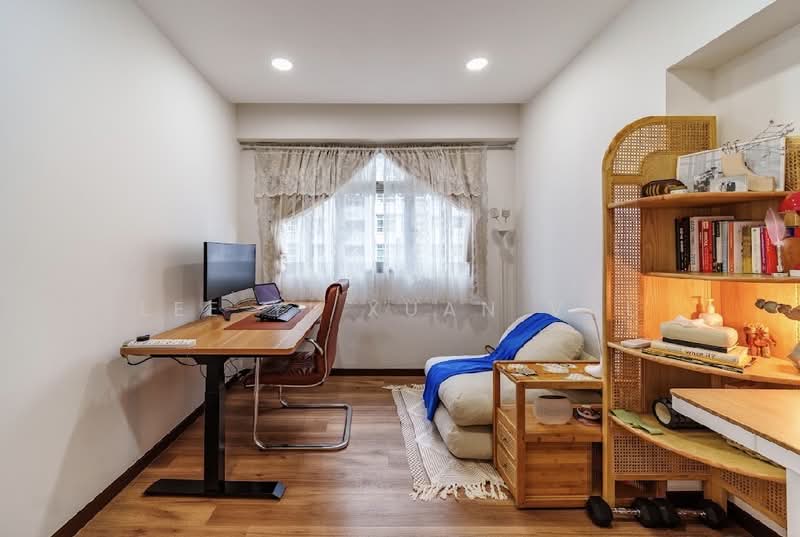 82B Circuit Road, 82B Circuit Road, 3 Bedrooms, 1,001 sqft, HDB Flat For Sale, by Lee Yi Xuan Val, 500215321 - Study - PropertyGuru.com.sg