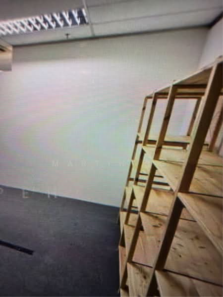 Ubi Techpark, 70 Ubi Crescent, 1,023 sqft, Light Industrial (B1) For Sale, by Martin Ng, 500215326 - CommercialGuru.com.sg