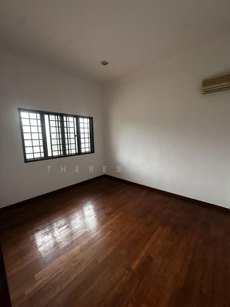 Sembawang road, , 3 Bedrooms, 2,700 sqft, Terraced House For Rent, by Theresa Ng, 500215341 - PropertyGuru.com.sg