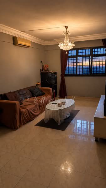 7 Ghim Moh Road, 7 Ghim Moh Road, 3 Bedrooms, 1,250 sqft, HDB Flat For Rent, by Sanjeev Kumar, 500215344 - Living Room - PropertyGuru.com.sg