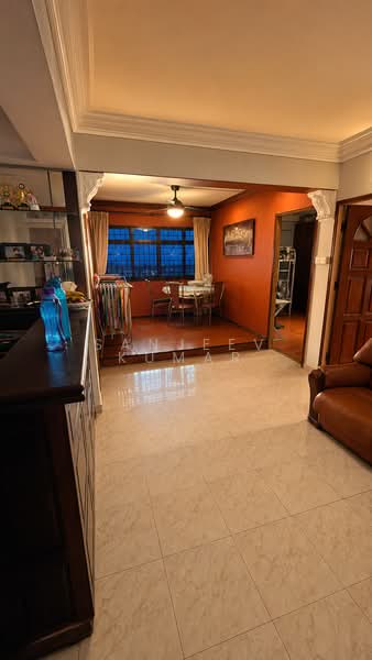 7 Ghim Moh Road, 7 Ghim Moh Road, 3 Bedrooms, 1,250 sqft, HDB Flat For Rent, by Sanjeev Kumar, 500215344 - Living Room - PropertyGuru.com.sg