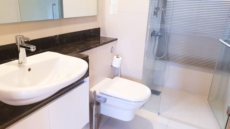 The Peak @ Balmeg, 17 Balmeg Hill, 2 Bedrooms, 1,163 sqft, Condominium For Rent, by Joseph Khoo, 500215347 - Bathroom - PropertyGuru.com.sg