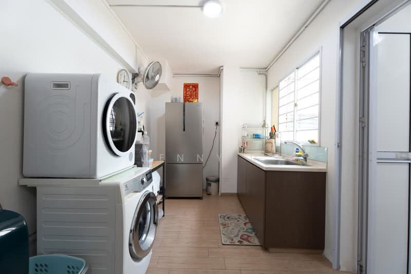 775 Yishun Ring Road, 775 Yishun Ring Road, 3 Bedrooms, 1,356 sqft, HDB Flat For Sale, by Jenny U, 500215353 - Kitchen - PropertyGuru.com.sg