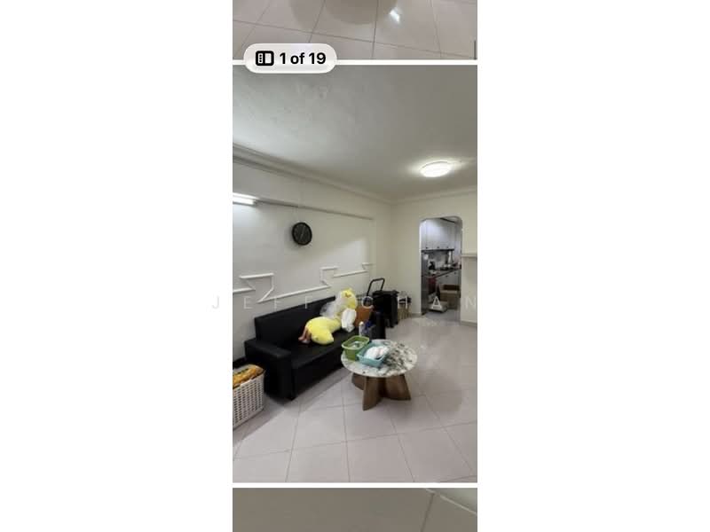 474 Ang Mo Kio Avenue 10, 474 Ang Mo Kio Avenue 10, Room Rental, 150 sqft, HDB Flat For Rent, by Jeff Chan, 500215359 - Living Room - PropertyGuru.com.sg