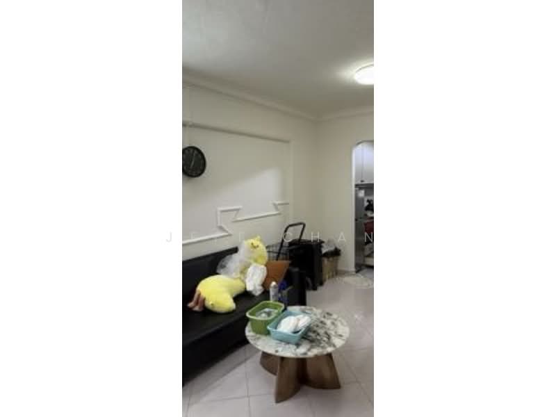 474 Ang Mo Kio Avenue 10, 474 Ang Mo Kio Avenue 10, Room Rental, 150 sqft, HDB Flat For Rent, by Jeff Chan, 500215359 - Living Room - PropertyGuru.com.sg