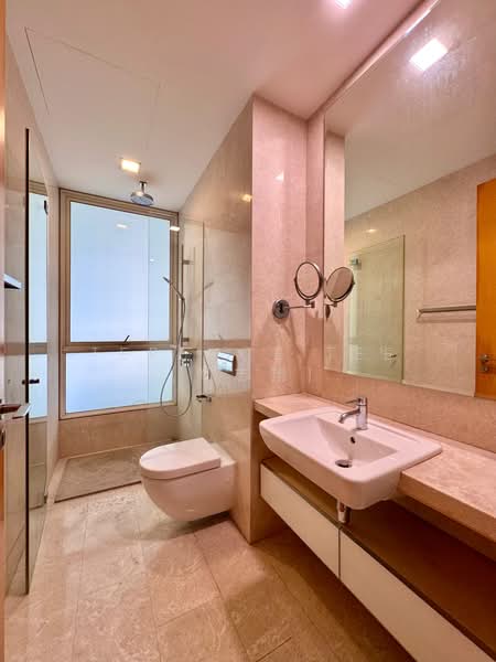 Scotts Highpark, 45 Scotts Road, 2 Bedrooms, 1,776 sqft, Condominium For Sale, by Terence Tee (郑志翔), 500215360 - Master Bathroom - PropertyGuru.com.sg