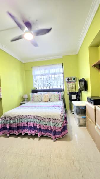 62 Lorong 4 Toa Payoh, 62 Lorong 4 Toa Payoh, 3 Bedrooms, 1,292 sqft, HDB Flat For Sale, by Mohammad Khafidz(Fizzy Fizz), 500215362 - Bedroom - PropertyGuru.com.sg