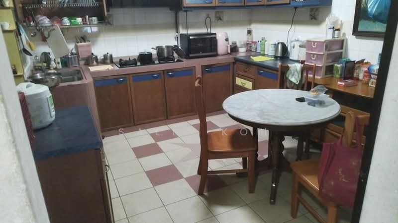 282 Toh Guan Road, 282 Toh Guan Road, Room Rental, 120 sqft, HDB Flat For Rent, by Sally Koh, 500215368 - Kitchen - PropertyGuru.com.sg