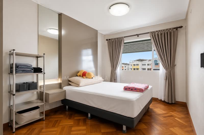 556 Woodlands Drive 53, 556 Woodlands Drive 53, 3 Bedrooms, 1,237 sqft, HDB Flat For Sale, by Amanda Sim, 500215377 - Bedroom - PropertyGuru.com.sg