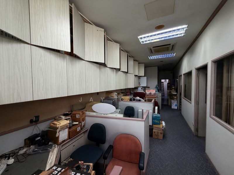 Uni Building, 224 Telok Kurau Road, 1,389 sqft, Office For Rent, by Jay Goh, 500215382 - Interior - CommercialGuru.com.sg