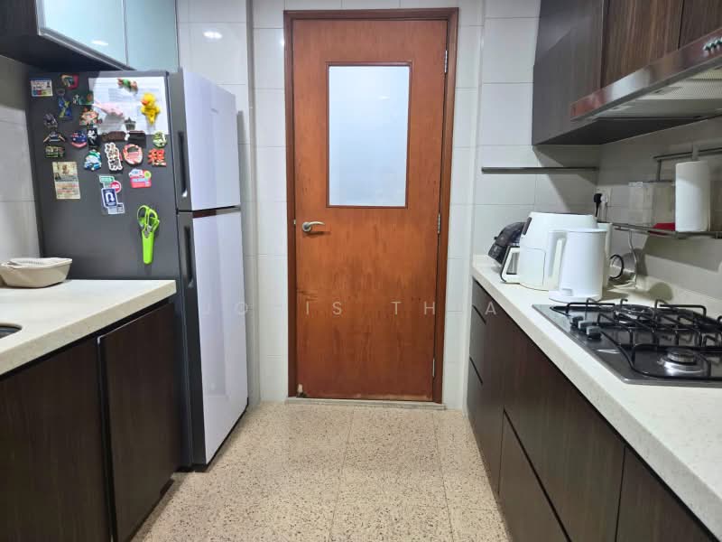 Rafflesia Condo, 31 Bishan Street 21, 2 Bedrooms, 915 sqft, Condominium For Sale, by Jovis Thia, 500215383 - Kitchen - PropertyGuru.com.sg
